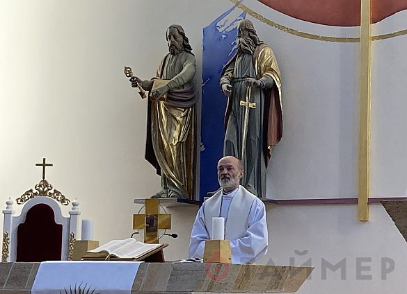 Орган, магнолия и колбаски: в одесской кирхе открылся музыкальный фестиваль