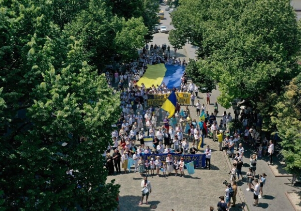Минутка красоты: как в Одессе прошел мегамарш в вышиванках