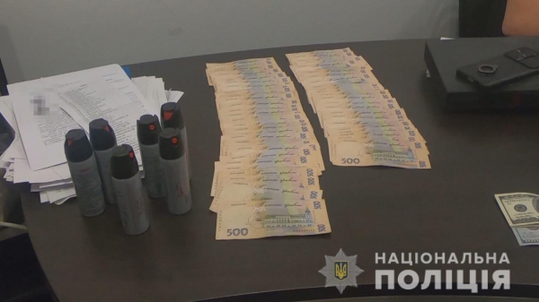 Полиция задержала известного в Одессе активиста: его подозревают в вымогательстве. Видео