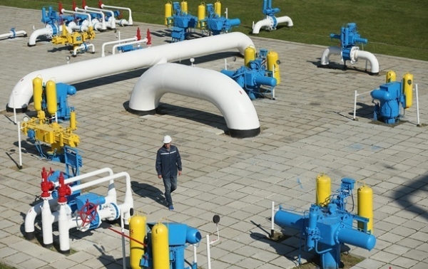 Газ в Европе подешевел ниже 1000 долларов