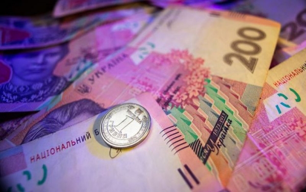 Студентам повысят стипендии: сколько будут платить с 1 января