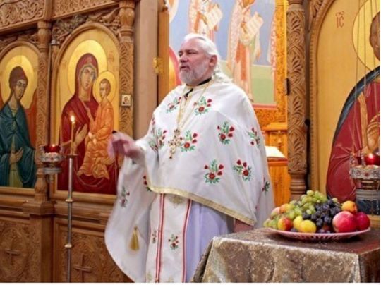 Священника, який вважався головою багатодітної сім'ї в Росії, засуджено до 21 року за насильство над названими дітьми