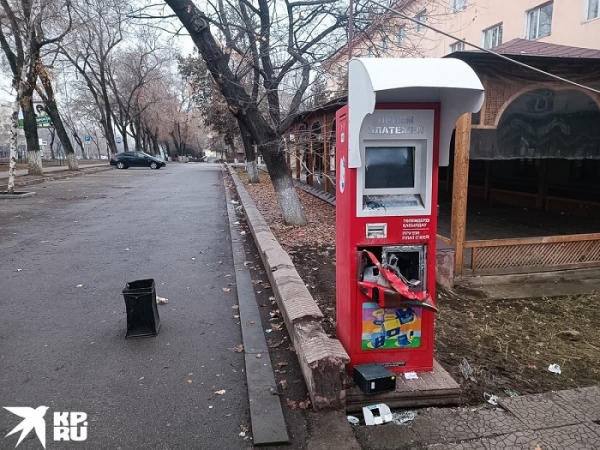 Казахстан: во время беспорядков погибли дети, в стране застряли более сотни украинцев, а киргизского музыканта выдали за бандита
