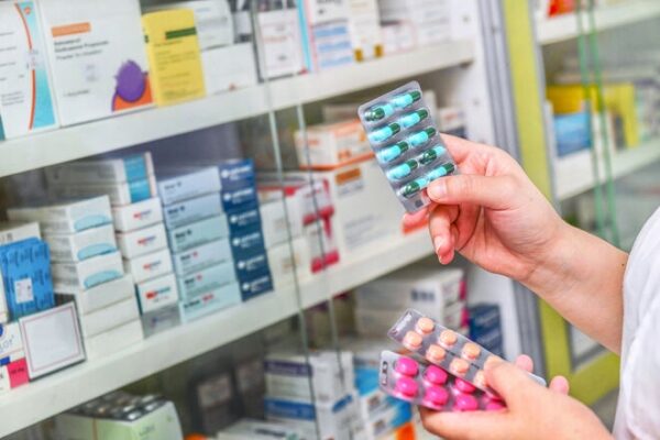 Антибиотики без рецепта нельзя будет купить уже с апреля
Антибиотики без рецепта нельзя будет купить уже с апреля