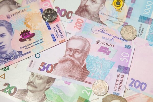 Задолженность по зарплатам за год выросла на 70 млн грн: большинство долгов накопили в одной отрасли
Задолженность по зарплатам за год выросла на 70 млн грн: большинство долгов накопили в одной отрасли
