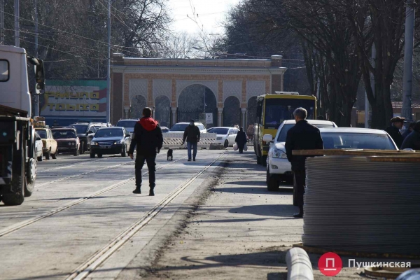 В центре Одессы трамвайные пути впервые «защитят» от машин: подробности