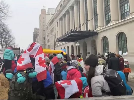 У столиці Канади запроваджено надзвичайний стан