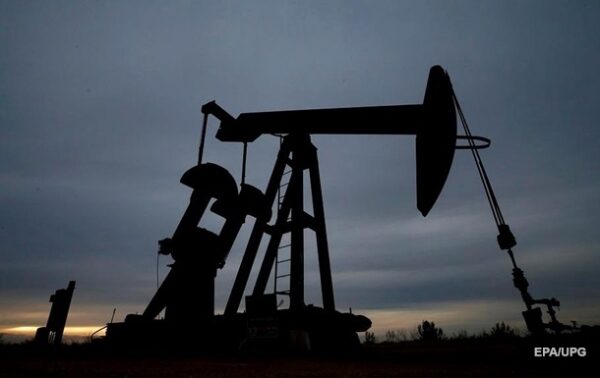 Украина требует эмбарго на российские нефть и газ Украина требует эмбарго на российские нефть и газ