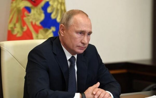 Путин поручил перевести расчёты за поставки газа в Европу в рубли Путин поручил перевести расчёты за поставки газа в Европу в рубли