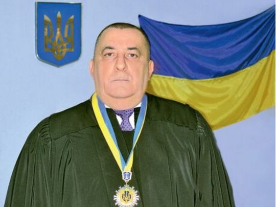 «Агітував колег присягнути на вірність рф»: прокуратура викликає на допит суддю-зрадника з Луганщини