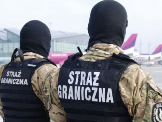 Біженців з&nbsp;України перестали пускати до&nbsp;Польщі: в&nbsp;чому причина