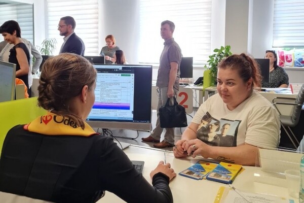 В Одессе появился Центр содействия в трудоустройстве внутренних переселенцев