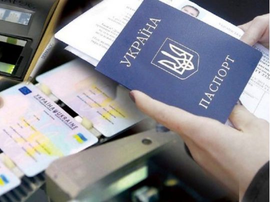 «Копії слід нотаріально завірити»: як під час війни не залишитись без важливих документів