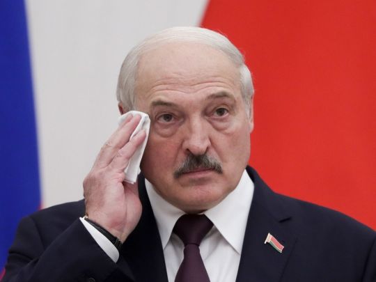«Відпрацьований матеріал»: диктатор путін опрацьовує план заміни лукашенка