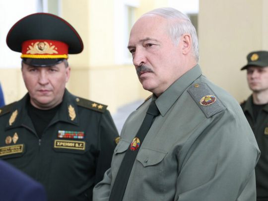 Це новий крок до війни: білорусь заявляє про переміщення військ і бойової техніки