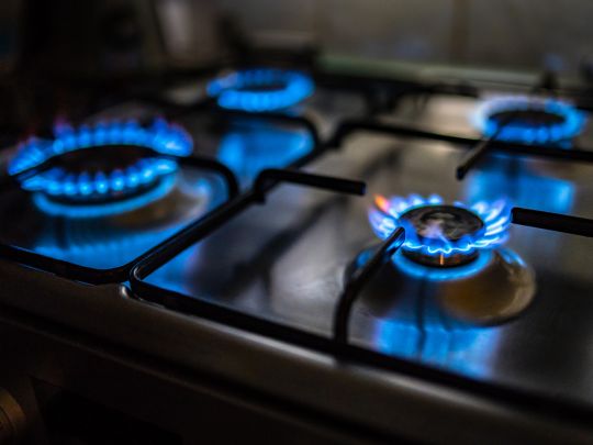Дякуємо теплій зимі: ціни на газ у Європі впали до довоєнного рівня
