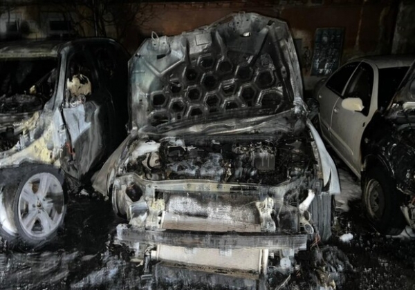Возгорание автомобилей в Приморском районе Одессы: в полиции рассказали подробности