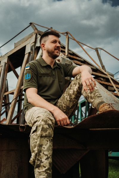 «Мені дуже подобається, як звучить автомат»: боєць створює композиції за допомогою «джавелінів», автоматів та гранатомету