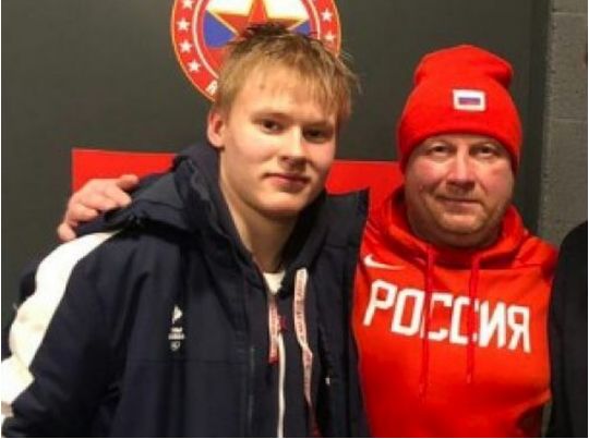 Вийшов з квартири та зник: батька рекордсмена збірної росії з хокею знайшли мертвим
