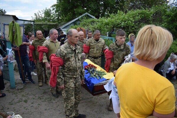 Спасал побратима: под Бахмутом погиб воин из Одесской области Николай Ботнар Спасал побратима: под Бахмутом погиб воин из Одесской области Николай Ботнар