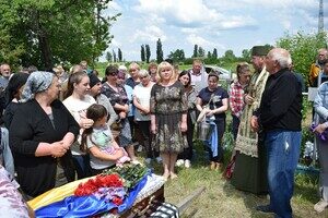 Спасал побратима: под Бахмутом погиб воин из Одесской области Николай Ботнар Спасал побратима: под Бахмутом погиб воин из Одесской области Николай Ботнар