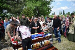 Спасал побратима: под Бахмутом погиб воин из Одесской области Николай Ботнар Спасал побратима: под Бахмутом погиб воин из Одесской области Николай Ботнар