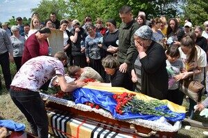 Спасал побратима: под Бахмутом погиб воин из Одесской области Николай Ботнар Спасал побратима: под Бахмутом погиб воин из Одесской области Николай Ботнар