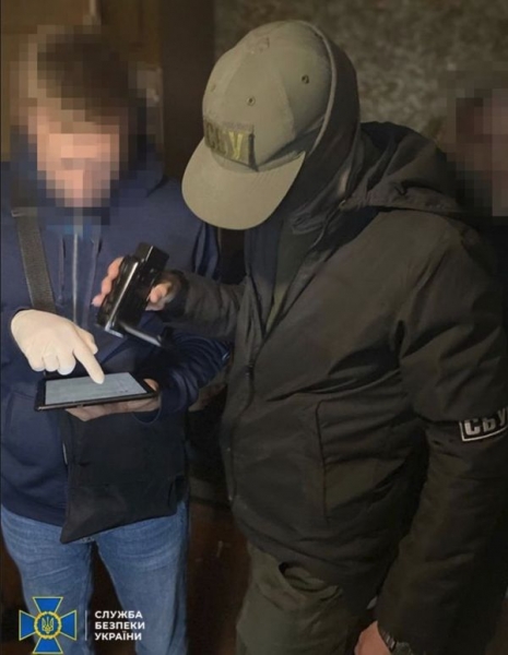 Шпигував за бойовою авіацією ЗСУ: під Дніпром затримали російського агента