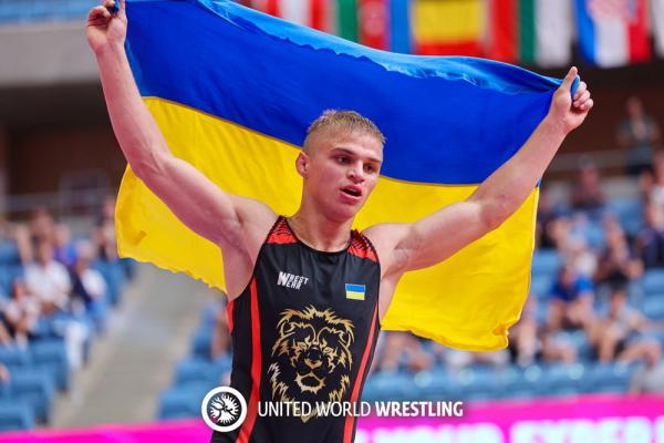 Вільна боротьба. Спортсмен із Одеської області вдруге поспіль став чемпіоном Європи Вільна боротьба. Спортсмен із Одеської області вдруге поспіль став чемпіоном Європи