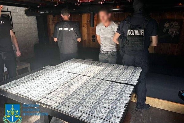 Одессит предлагал подделать документы о непригодности к службе за 20 000 долларов