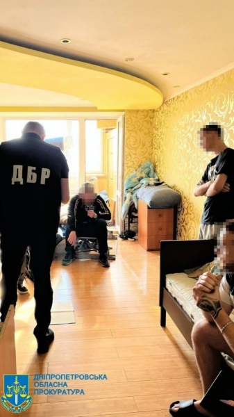 Сall-центр, що працював у Дніпрі, «спеціалізувався» на обмані українських біженців у Польщі (фото, відео)