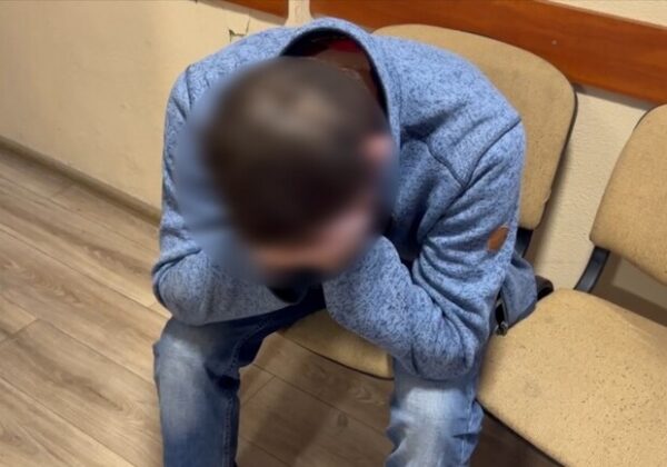 Ворвался на станцию скорой помощи и ударил ножом медработника: в Одессе задержали злоумышленника Ворвался на станцию скорой помощи и ударил ножом медработника: в Одессе задержали злоумышленника
