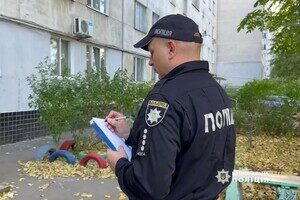 Ворвался на станцию скорой помощи и ударил ножом медработника: в Одессе задержали злоумышленника Ворвался на станцию скорой помощи и ударил ножом медработника: в Одессе задержали злоумышленника