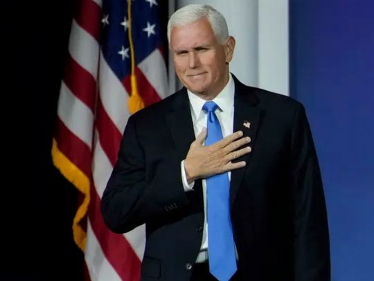 «Не мій момент», — Майк Пенс вибув із президентських перегонів у США