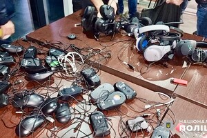 Колл-центр в Одессе выманивал у людей до 200 тысяч долларов в месяц
