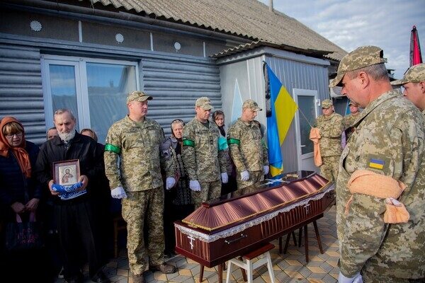 В Одесской области простились с погибшим на фронте в Луганской области пограничником В Одесской области простились с погибшим на фронте в Луганской области пограничником