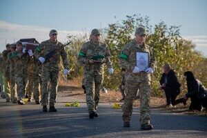В Одесской области простились с погибшим на фронте в Луганской области пограничником В Одесской области простились с погибшим на фронте в Луганской области пограничником