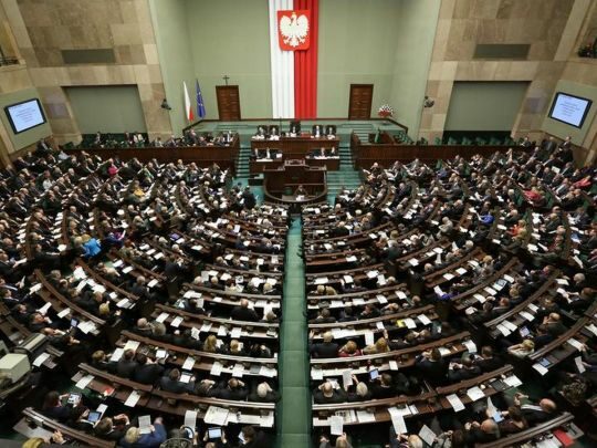 Опозиція у Польщі сформувала коаліцію і вимагає від президента дозволити Дональду Туску очолити уряд
