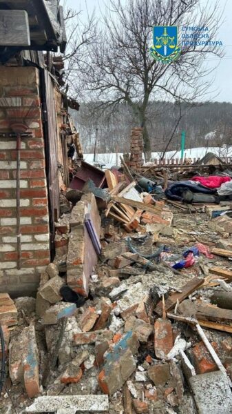 Росіяни накрили артилерійським вогнем центр Херсона та місто Краснопілля на Сумщині: є загиблі (фото)