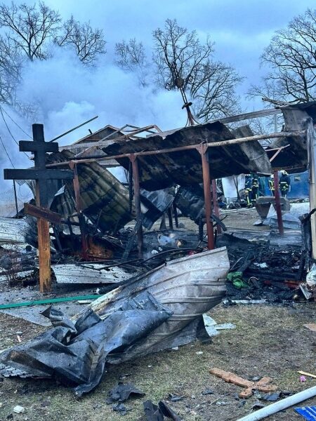 Три райони Київської області постраждали внаслідок обстрілу 2 січня, є жертви (фото, відео)