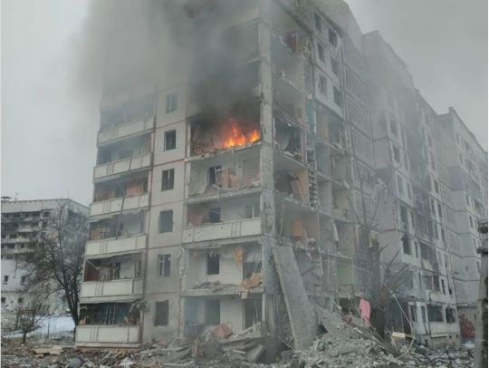 У&nbsp;Харкові з-під завалів дістали тіло загиблої жінки: кількість жертв ракетного удару збільшилась