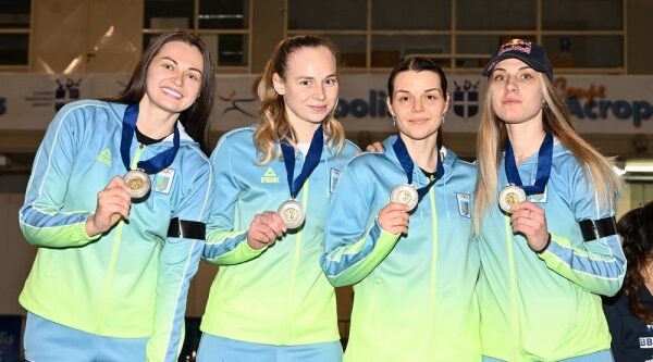 Фехтування. Олена КРАВАЦЬКА і Аліна КОМАЩУК завоювали олімпійські ліцензії для Одеської області Фехтування. Олена КРАВАЦЬКА і Аліна КОМАЩУК завоювали олімпійські ліцензії для Одеської області