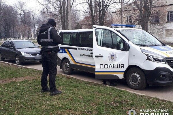 В Одесской области нашли мертвого мужчину в военной форме: его жестоко убили