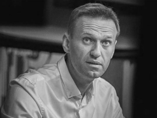 путін зламав плани: названо дату і місце похорону Навального