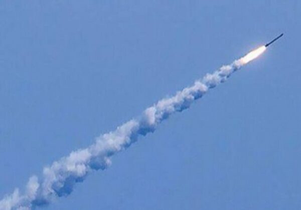 РФ атаковала Одесский район баллистической ракетой: есть погибший РФ атаковала Одесский район баллистической ракетой: есть погибший