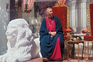 Открытие скульптуры, концерт и Пасхальная реконструкция: в Одессе прошли мероприятия, приуроченные к Пасхе Открытие скульптуры, концерт и Пасхальная реконструкция: в Одессе прошли мероприятия, приуроченные к Пасхе