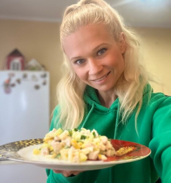 Салат з огірком та курячим філе: для тих, хто турбується про струнку фігуру