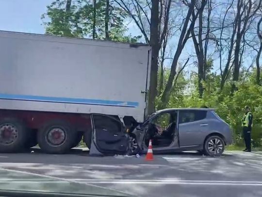 Смертельна ДТП поблизу Львова: вантажівка зіткнулася з легковиком, загинула жінка-водій