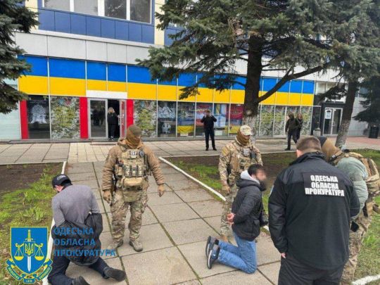 В Одесі іноземці готували російський удар по штабу Сил оборони півдня (фото, відео)
