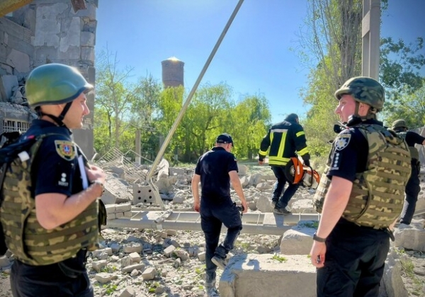 Россияне нанесли удар по гражданской инфраструктуре Одесского района: есть раненые (обновлено)